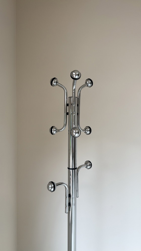 Image 1 of Appendiabiti vintage cromato in stile era spaziale