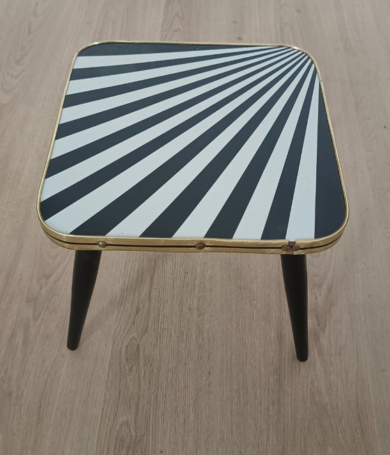 Table d'appoint des années 1950 – PGH Akti Klingenthal ., Tables d'appoint, Metal, Plastic (photo 4 of 8)