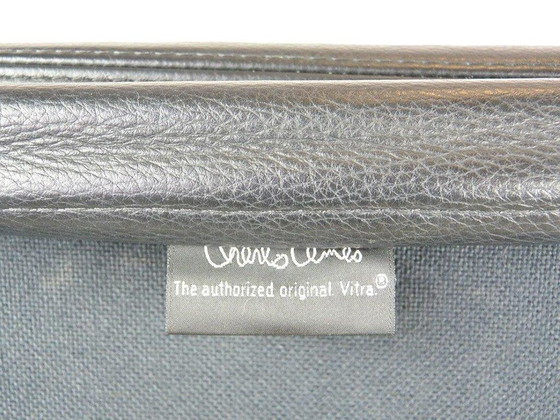 Image 1 of Silla de oficina de piel sintética Vitra EA219, diseño de Charles Eames