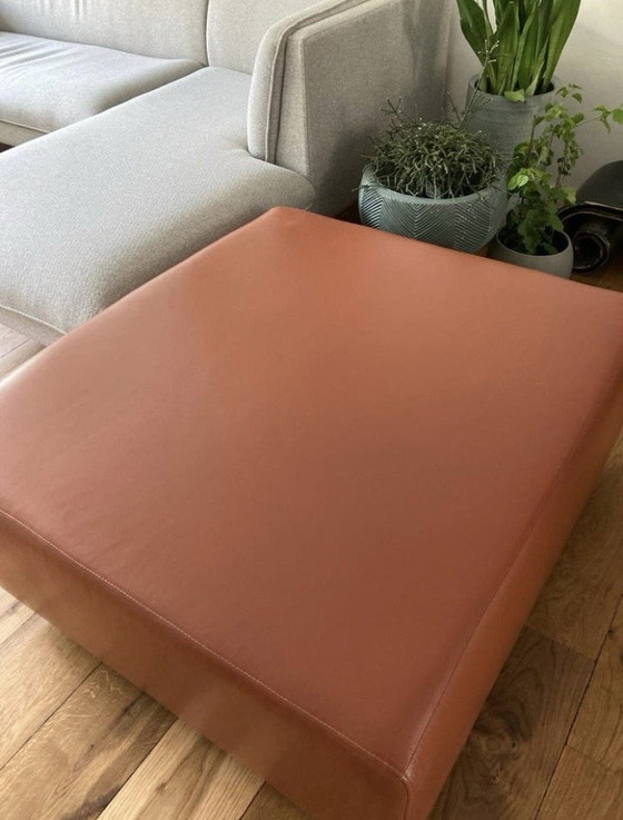 Large leather footstool or pouf 104x104x43cm – Footstools & poufs, Metal (photo 6 of 9)