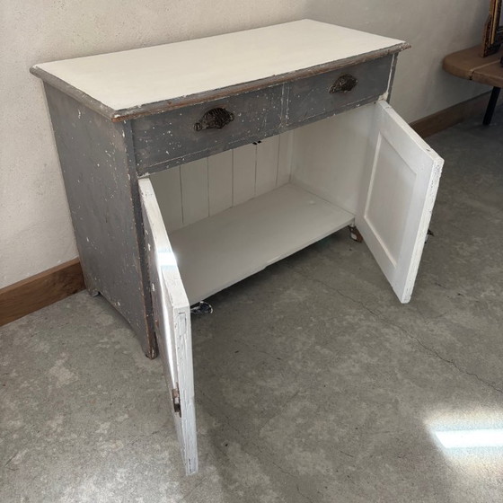 Image 1 of Parisian buffet