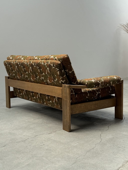 MIDCENTERIE VINTAGE 2-SEATER SOFA JACQUARD FABRIEK EIK HOUT 1970