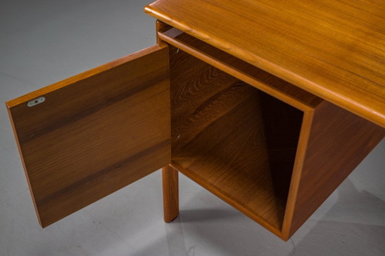 Image 1 of  Deens bureau van Arne Vodder voor GV Møbler, jaren 60
