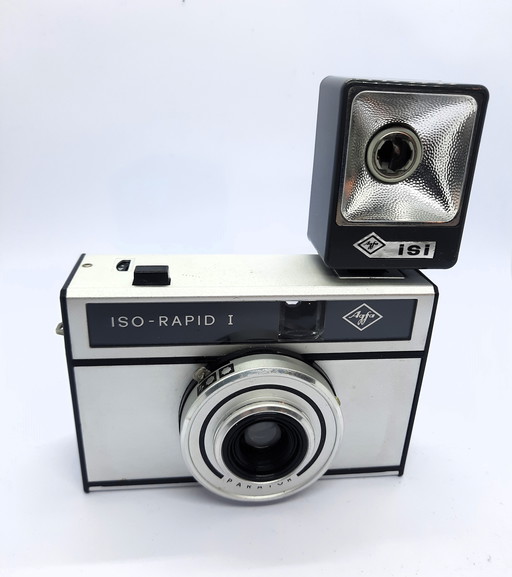 Vintage Agfa Iso-Rapid-I Camera For Decoration