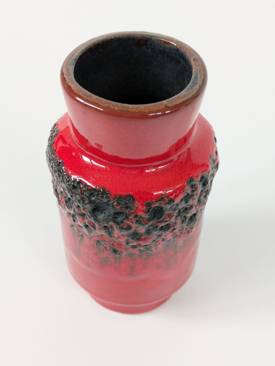 Image 1 of Westdeutsche Fettlava-Vase von Kreutz aus der Jahrhundertmitte, rot-schwarze Glasur, 15 cm, 1960er Jahre