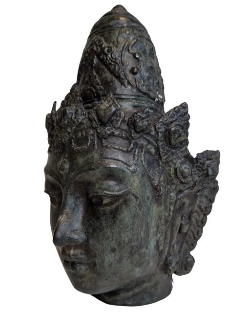 Cabeza de bronce de Vishnu con corona – Esculturas, Bronze (photo 8 of 9)