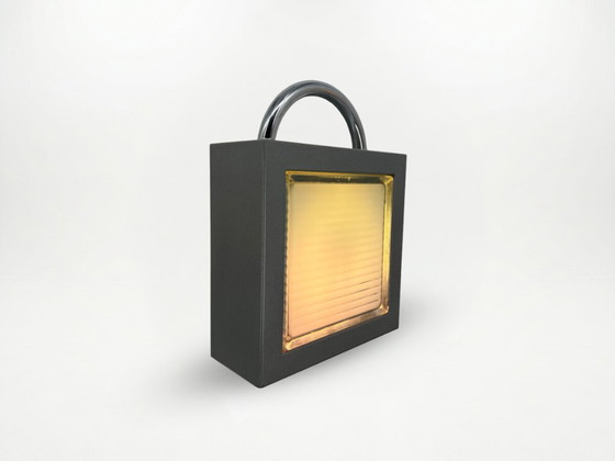 Bieffeplast Valigetta (Briefcase Lamp) – Grau | Matteo Thun – Tischlampen, Glass, Metal (photo 2 of 5)