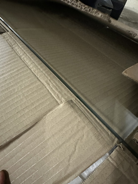 Image 1 of 4-TÜRIGES SIDEBOARD AUS GRAUEM EICHENHOLZ AUF MASSIVEM SOCKEL OHNE GRIFFE