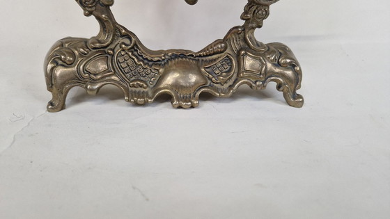 Image 1 of Antieke stijl tafelspiegel met engeltjes – rococo – messing / brons look