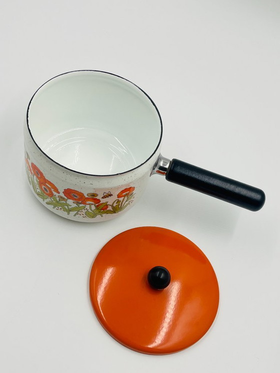 Enamelled Casserole "Orange Poppy" Sanko Ware, Kitchen accessories, Metal, Plastic, White, Vintage (photo 5 of 7)