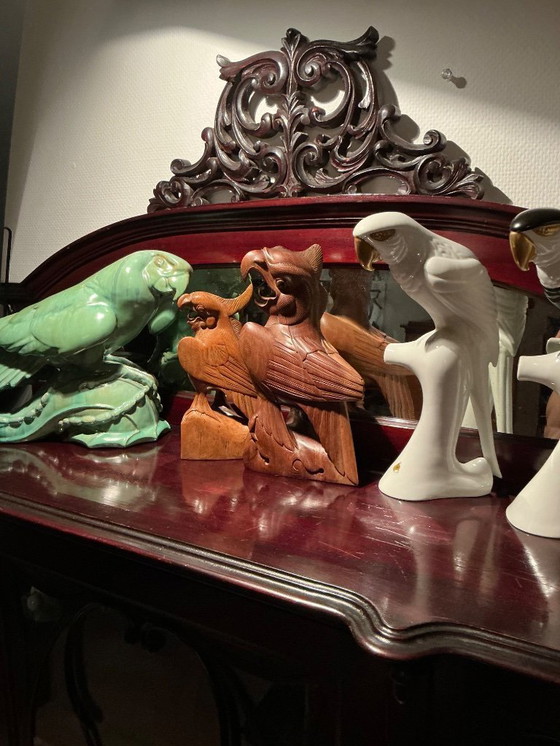 Image 1 of 2 Papageien, indonesische Holzschnitzerei, 1930