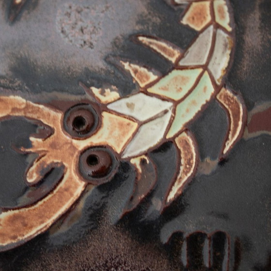 Image 1 of Piastrella da parete in ceramica vintage firmata con la costellazione dello Scorpione