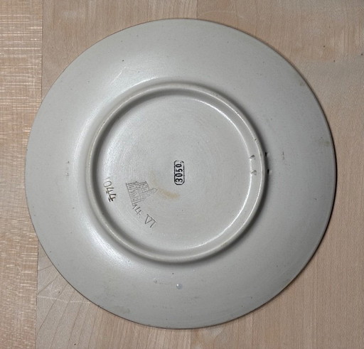 Wall plate still life