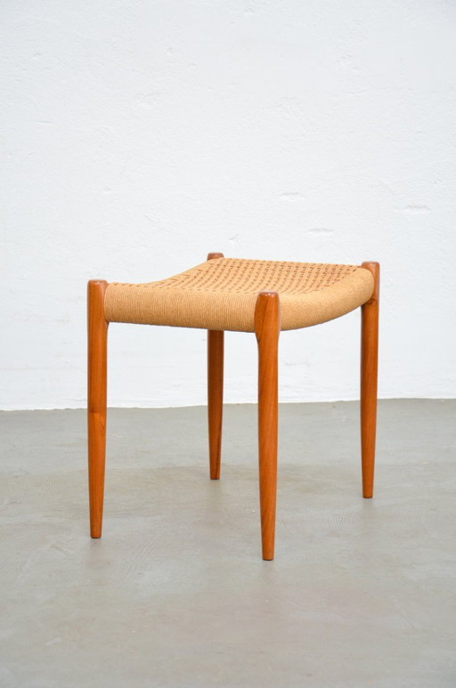 Niels Møller kruk mod. 80A Möller vintage papierkoord teak