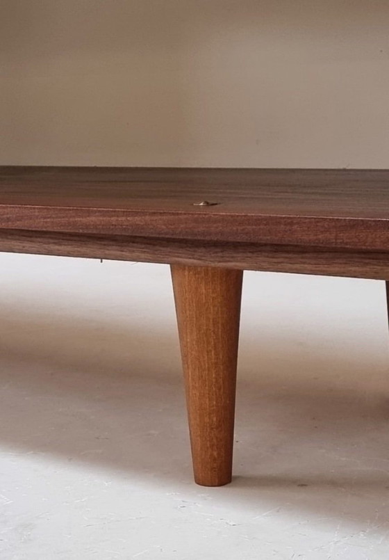 Image 1 of Librería de mediados de siglo