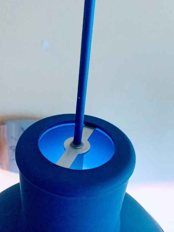 Lampada a sospensione Muuto Unfold, Illuminazione, Gomma, rvs, Blu (foto 6 di 10)