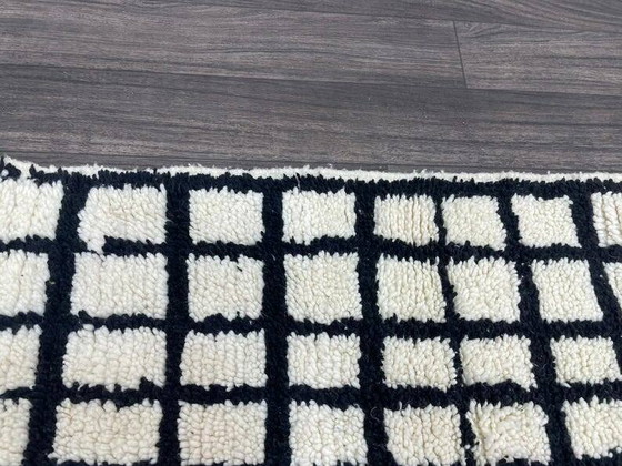 Traditional handmade Berber rug 250cm x 150cm – Rugs & carpets (photo 9 of 10)