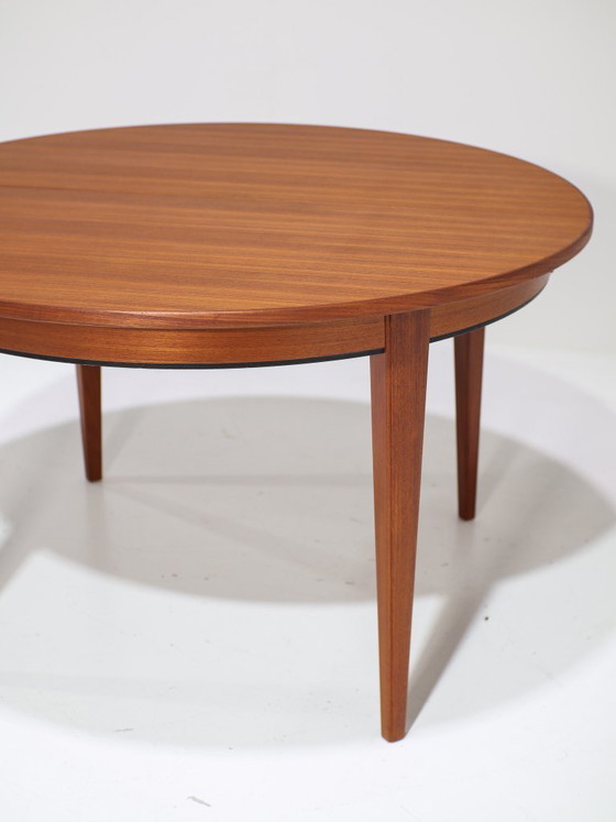 Image 1 of Tavolo da pranzo allungabile Omann Jun 55 in teak, stile vintage danese
