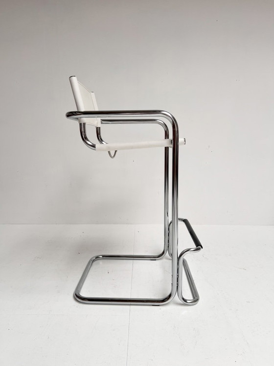 Image 1 of Ensemble de 2 tabourets de bar en cuir attribués à Mart Stam, années 1970