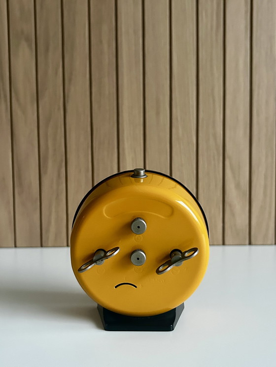 Image 1 of Sveglia meccanica vintage di Junghans, Germania (anni '60-'70)