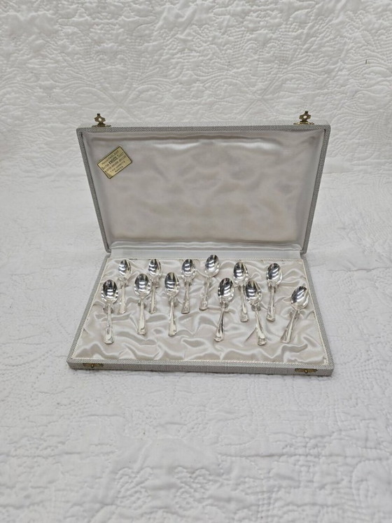 Silver-plated metal cutlery set with 12 teaspoons (photo 3 of 5)