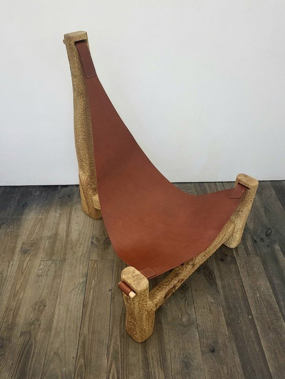 Image 1 of Brutalistisches Tripod