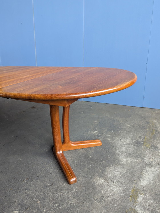 Image 1 of Table de salle à manger extensible vintage danoise en teck, Dyrlund