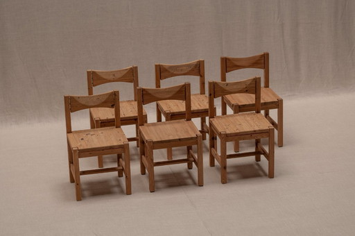 Satz minimalistischer Esszimmerstühle von Ilmari Tapiovaara