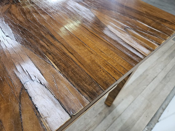 Image 1 of Extendable Art Deco table in olive root