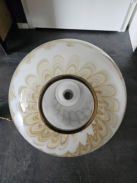 Image 1 of Lampada a sospensione MCM con grande paralume in vetro di Murano