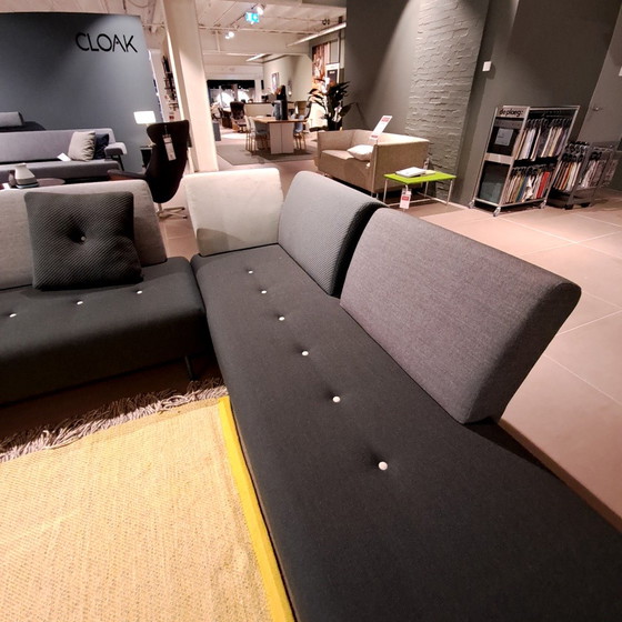 Image 1 of Sofá esquinero Cloak Lake