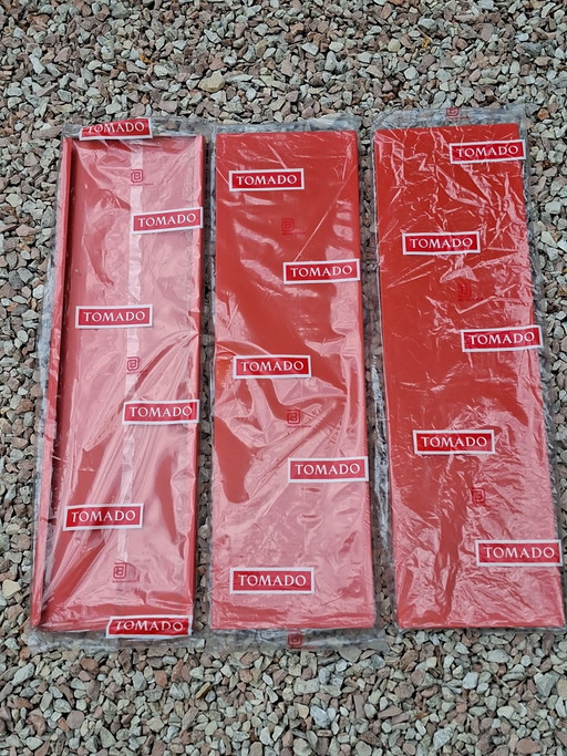 Versiegelte Bücherregale, Tomado Holland, Originalverpackung – wandrek, Metal