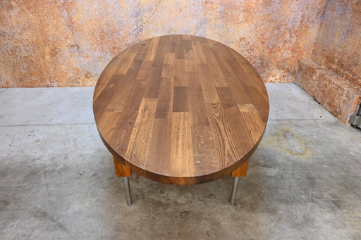 Grande tavolo ovale in legno firmato Pilat & Pilat Jelle.