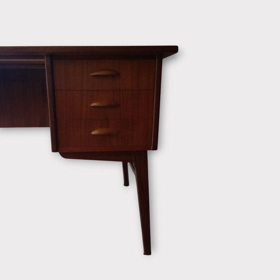 Image 1 of Scrivania vintage + sedia Erik Buch