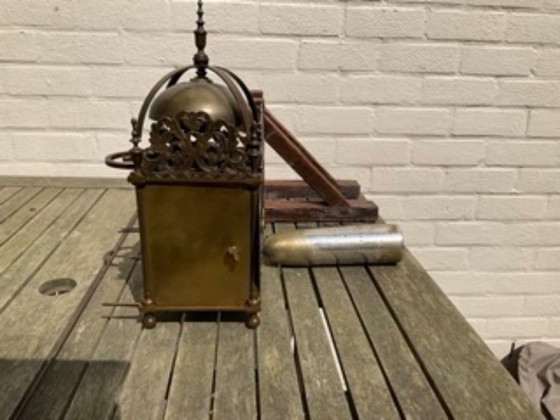 Image 1 of beautiful, well-functioning lantern clock "Tho: Moore Ipswich