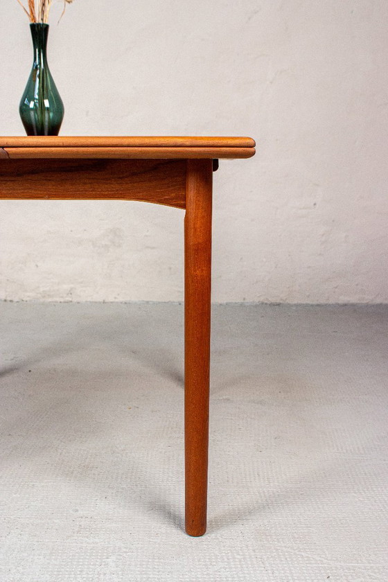 Vintage teak dining table Sigh & Søn, square, extendable, Danish design, 1960s – Wood (photo 4 of 17)