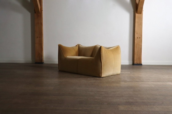 Le Bambole sofa in velvet By Mario Bellini For B&B Italia, 1970s, 2 seaters, Beige, Vintage (photo 12 of 17)
