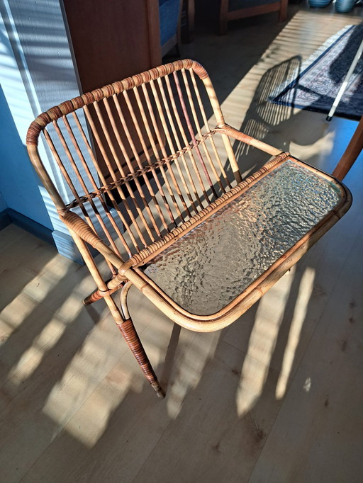 Table de lecture en rotin