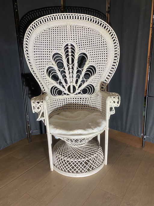 Chaise iconique Emanuella des années 1970
