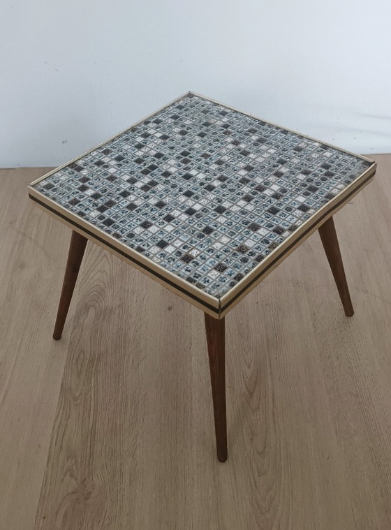 Image 1 of Mesa auxiliar de los años cincuenta con tapa de azulejos