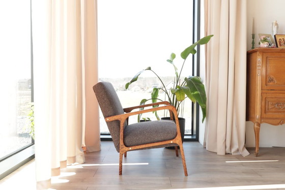 Image 1 of Mid-century fauteuil met cacao tweed bekleding, 1960, Polen