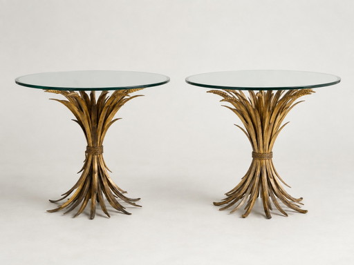 Set di tavolini laterali in stile Hollywood Regency. – bijzettafels, Glass, Metal