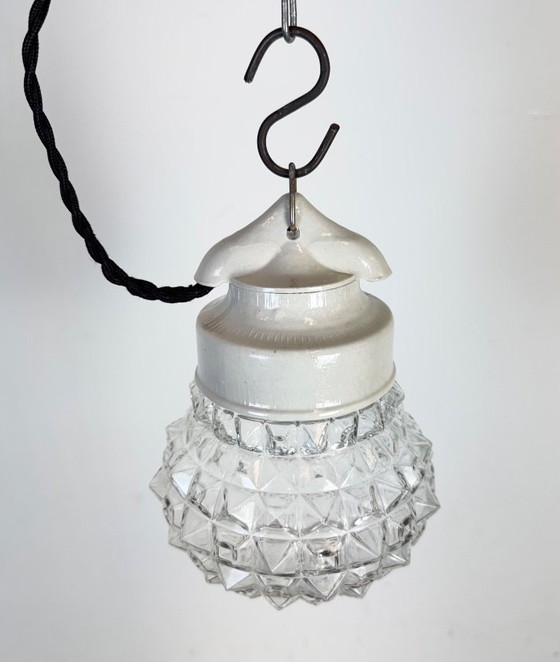 Image 1 of Suspension vintage en porcelaine blanche, années 1970