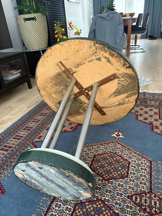 Image 1 of Mesa Bauhaus Cromo/Madera Lacada, Gris Oscuro/Verde Menta