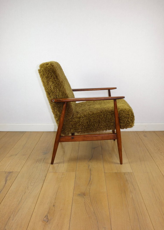 Image 1 of Poltrona 'Lis', anni '70, marrone vintage kaki/oliva, design bouclé Rudy, Henryk Lis - 2 pezzi disponibili