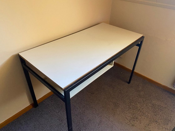 Image 1 of Pastoe TU04 coffee table