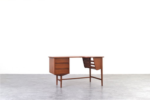 Bureau danois en teck en forme de rein, Mid Century, années 1960.