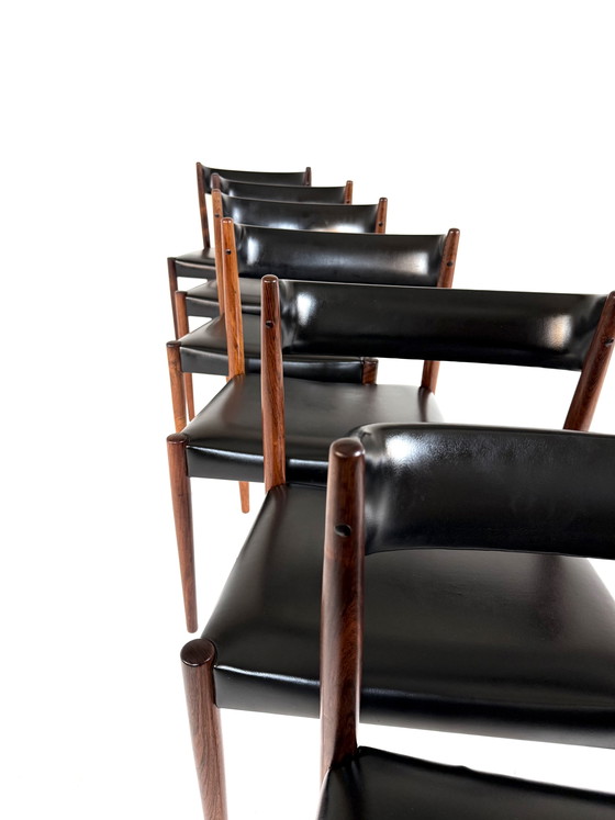 Image 1 of Ensemble de 6 chaises de salle à manger danoises vintage des années 60