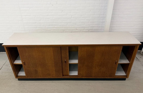Armadio scolastico vintage in teak con ante scorrevoli – Credenze, Wood (photo 14 of 22)