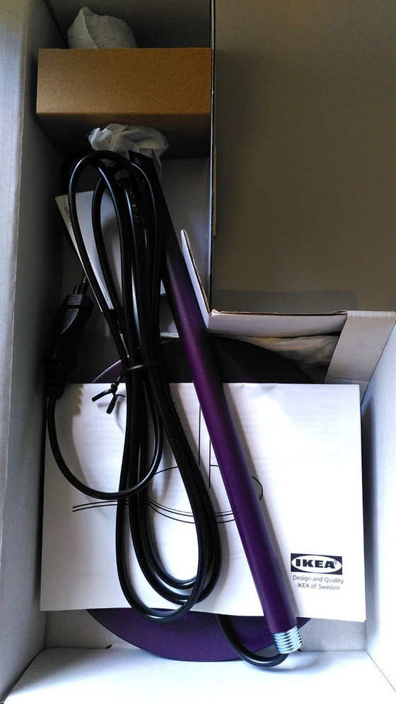 Image 1 of 2 lampes de table complètes TESAMMANS IKEA